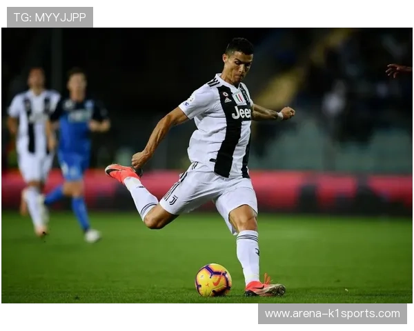 足球传奇球星炫酷壁纸集结震撼视觉体验尽享英雄风采